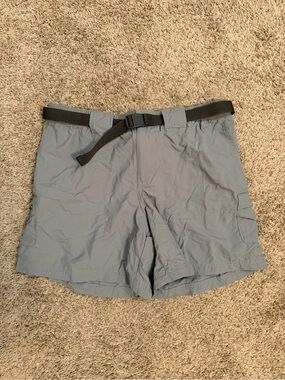 Women’s Columbia Green Shorts